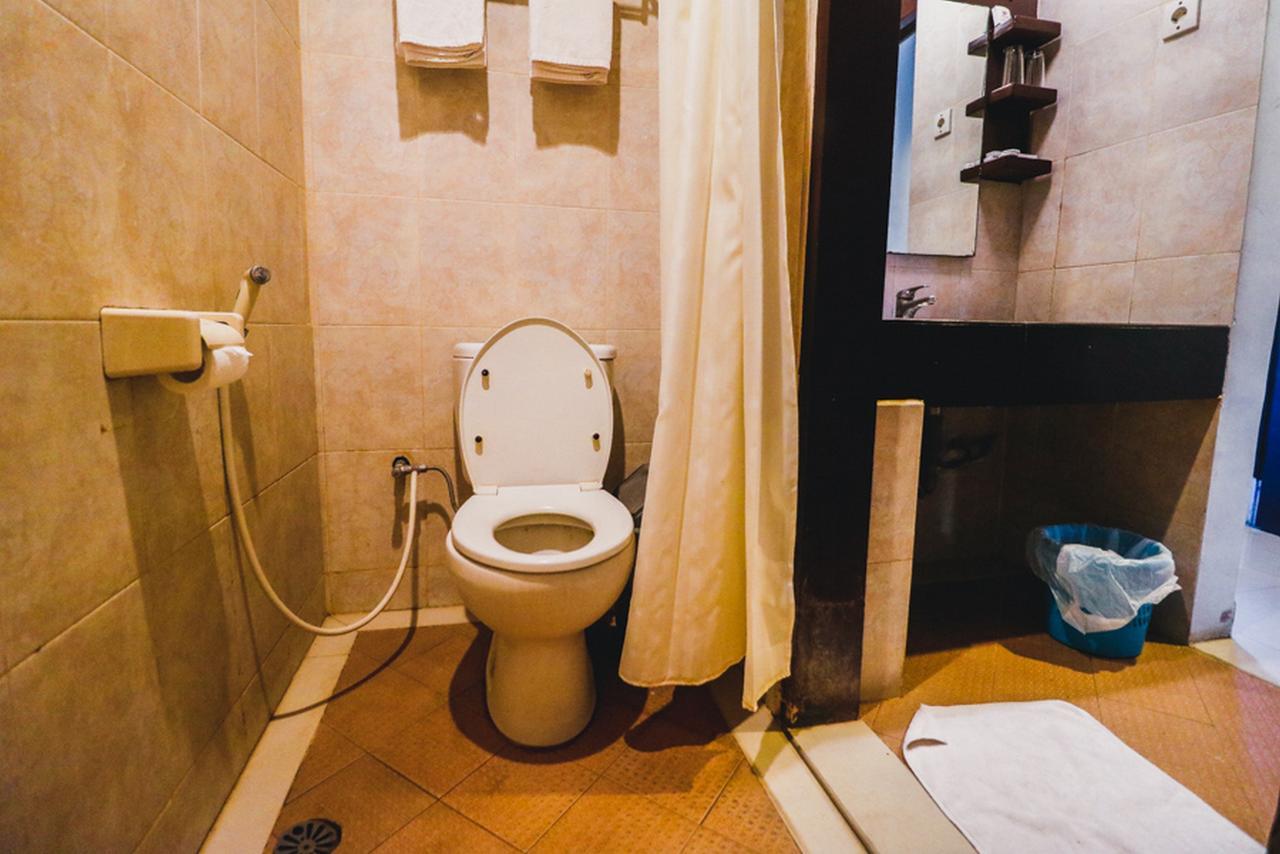 Reddoorz Plus Near Mall Ratu Indah 2 Макасар Экстерьер фото