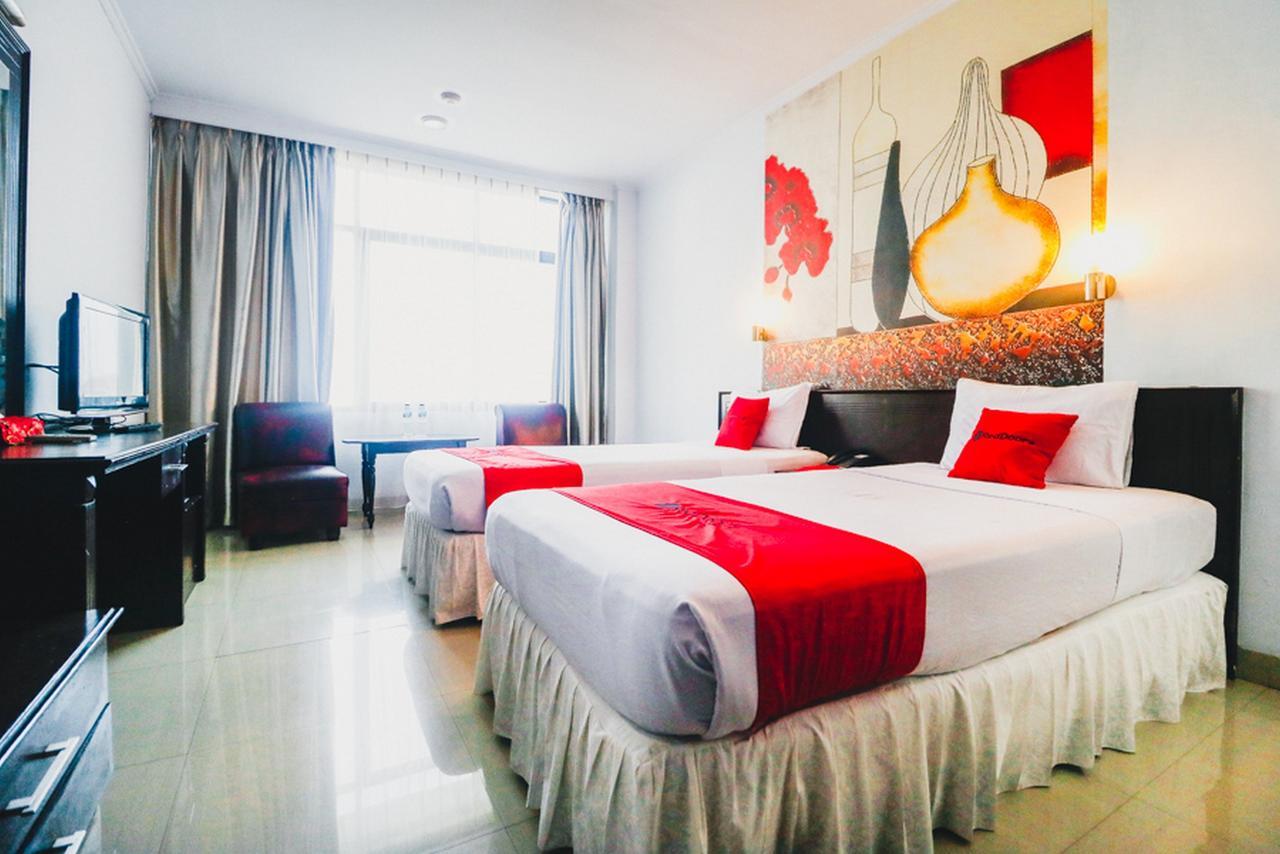 Reddoorz Plus Near Mall Ratu Indah 2 Макасар Экстерьер фото